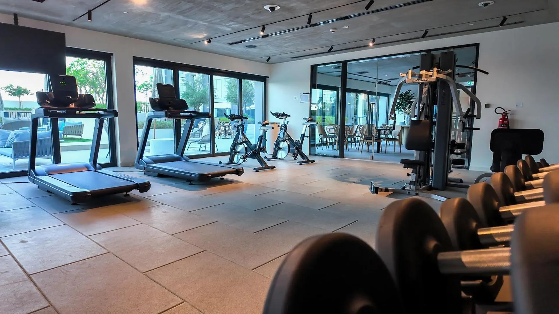 Vakantiehuis Dubai Hills - 1Br Luxe Apartment - Golfville - By Udh